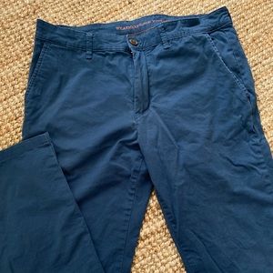 Men’s 32x30 weatherproof vintage chino pants